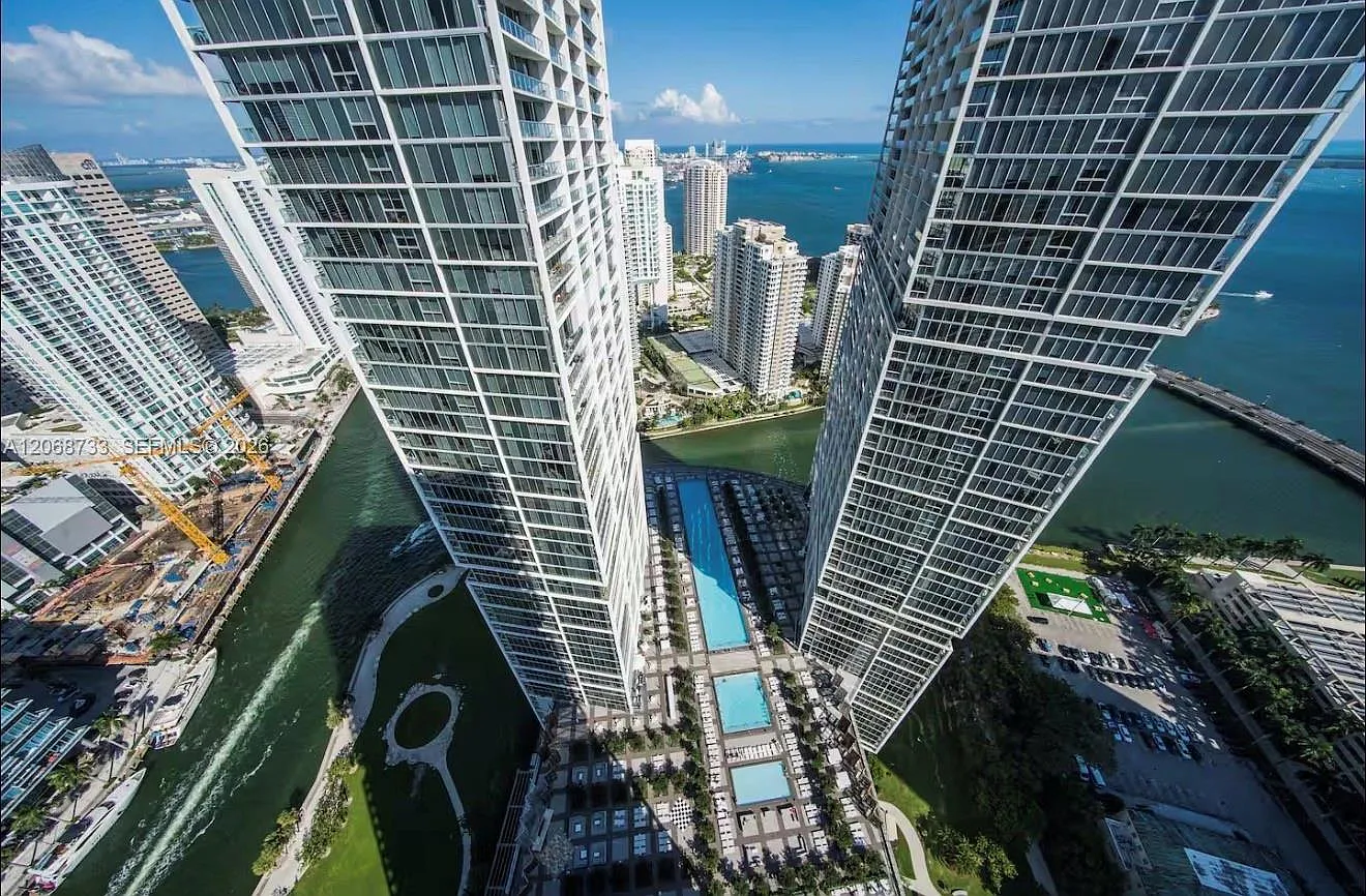 Icon Brickell Condo No 3 — Photo 4