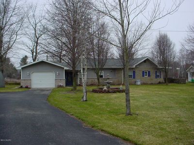 4827 4th St, Barryton, MI, 49305