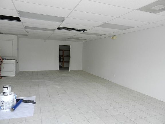 5th image of 10 S East St