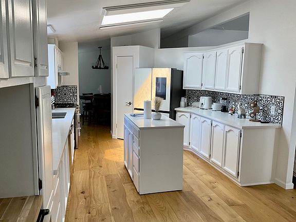 5th image of 13 Coventry Way
