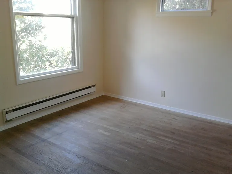 5500 12th Ave NE — Photo 5