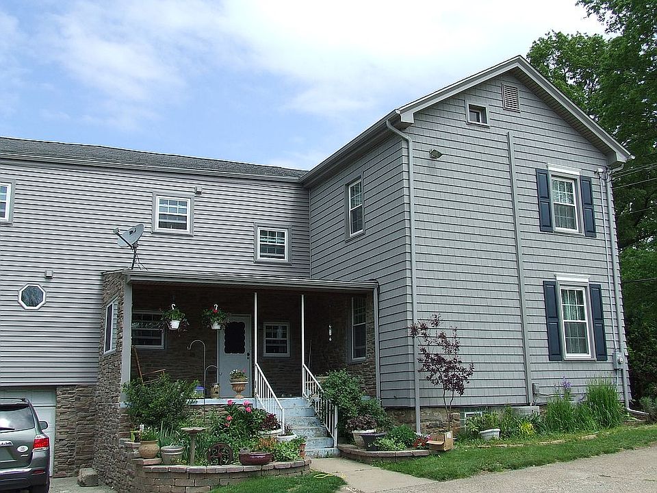 2nd image of 1729 Arona Rd