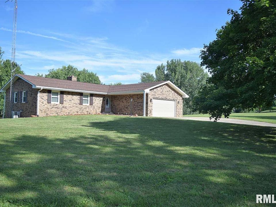1st image of 8 Quail Ln