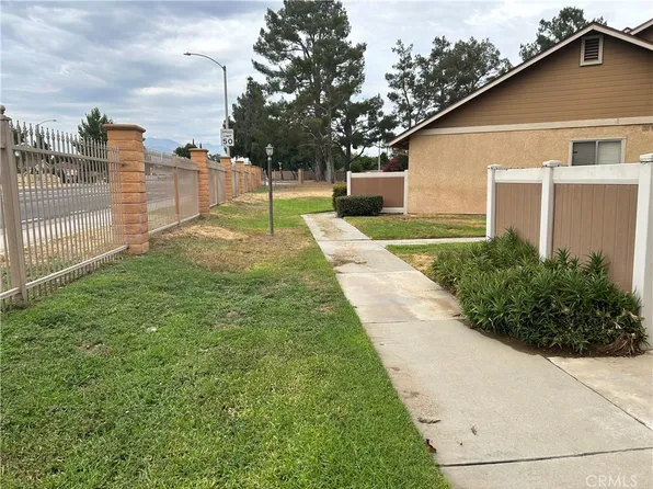 1460 Kendall Dr Unit 50, San Bernardino, CA 92407