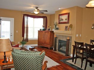 9079 E Panorama Cir UNIT 221, Centennial, CO 80112