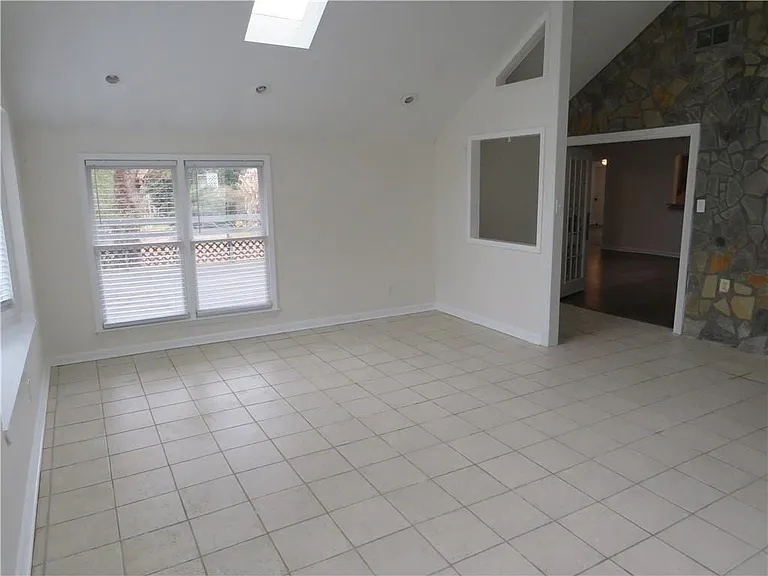 5673 La Fleur Trl — Photo 9