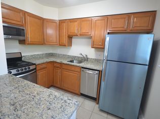 59 Parkman St APT 1A, Brookline, MA 02446