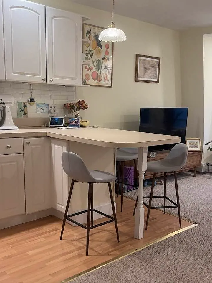 1 bed, 650 sqft, $2,500 — Photo 3