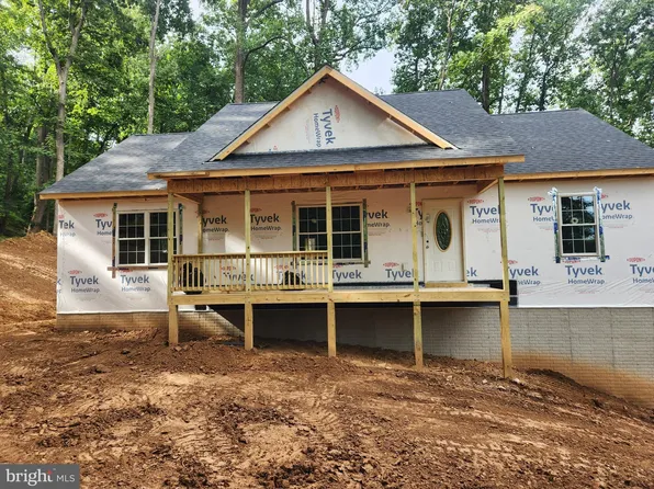 Steps To Heaven Rd, Linden, VA 22642