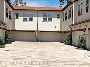 1206 El Paseo, Lake Forest, CA 92610