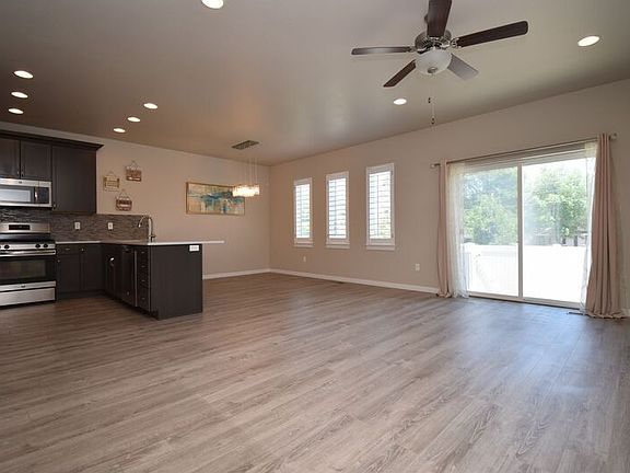 2nd image of 12487 S Shade Ln