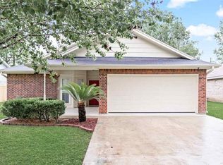 525 Needles St, Vidor, TX 77662
