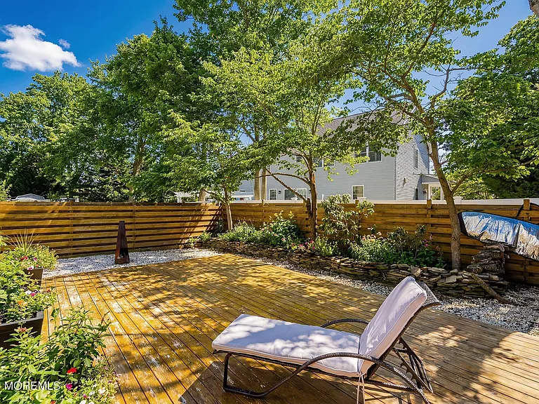 619 Woodland Ave — Photo 24