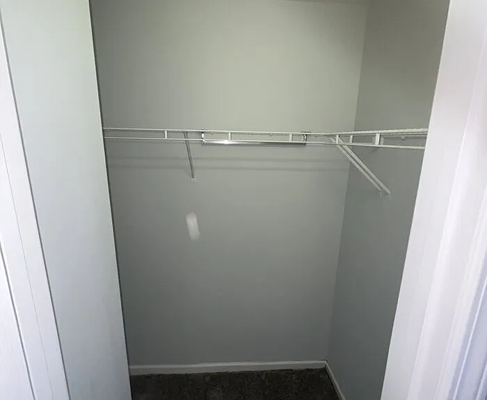 221 Campus Dr #4 — Photo 9