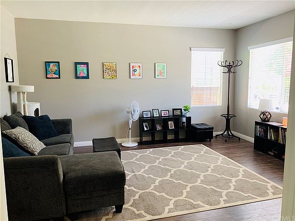 5th image of 33603 Delphinium Ln