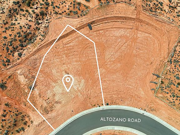 2nd image of 1481 N Altozano Rd