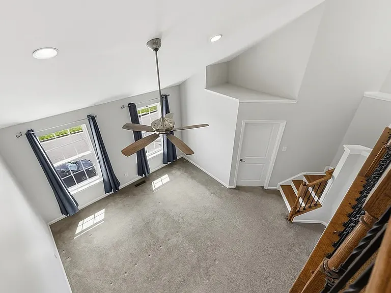 232 Geese Lndg — Photo 22