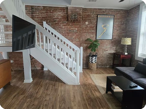 2nd image of 345 N Main St