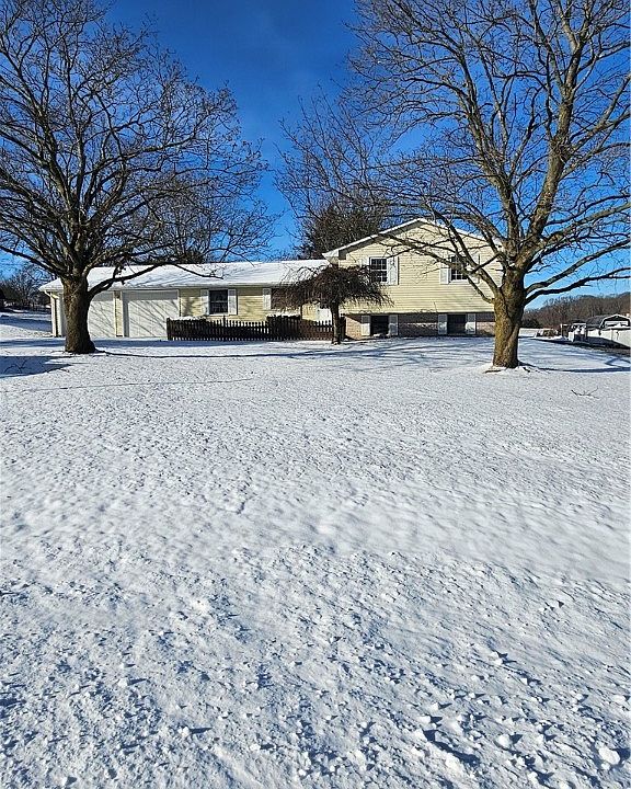 1st image of 1871 Cliff Dr