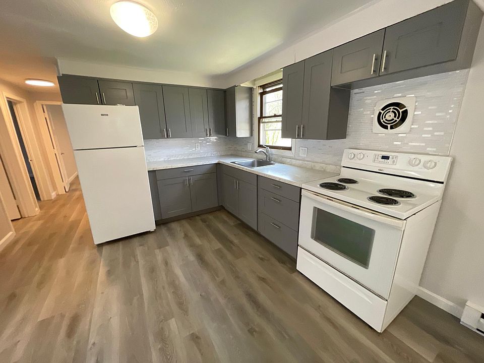 1st image of 236 Lake St #A