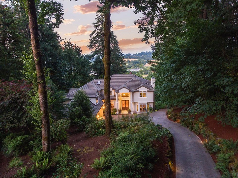 2nd image of 2311 Palisades Crest Dr