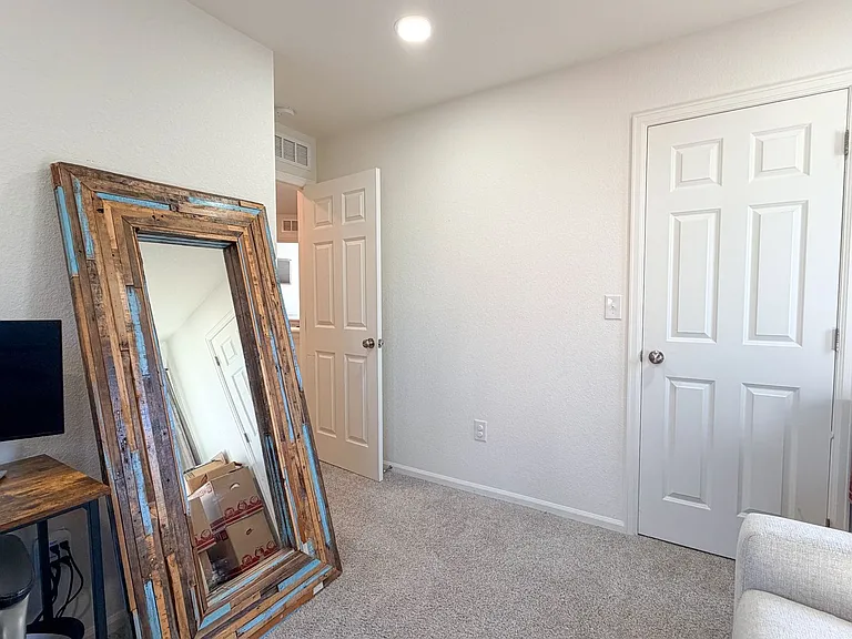 4568 N Quemoy St — Photo 14