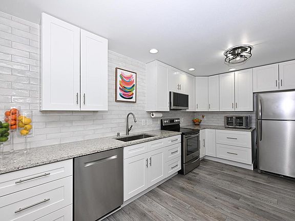 3rd image of 4870 S Waterview COURT