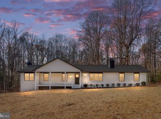 10264 Green Meadow Dr, King George, VA 22485