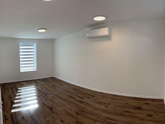 5th image of 1811 Raynolds St