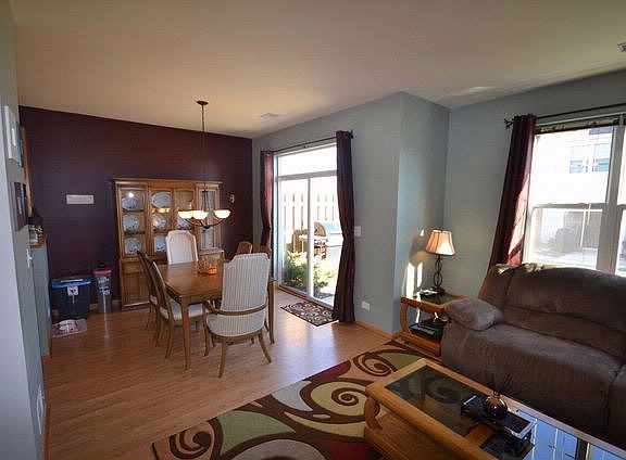 4th image of 2900 Glacier Way