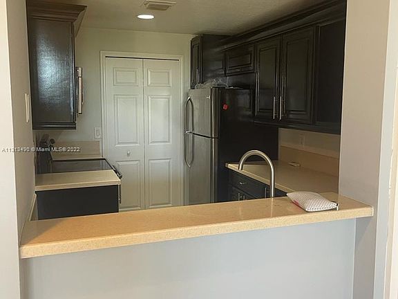 2nd image of 6670 NW 114th Ave APT 628