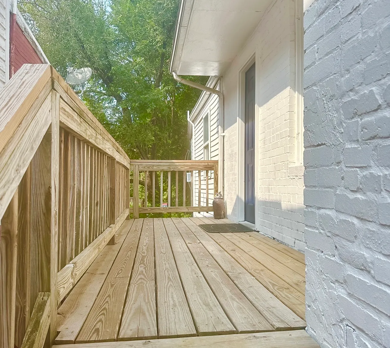 207 W 5th St — Photo 3