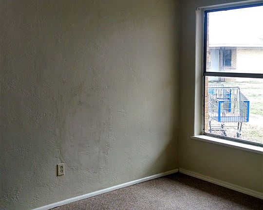 4th image of 2321-2323 NW Bell Ave