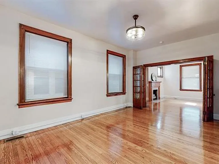 1507 Jefferson St — Photo 19