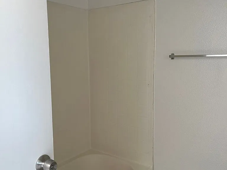 10135 Hillhaven Ave — Photo 10