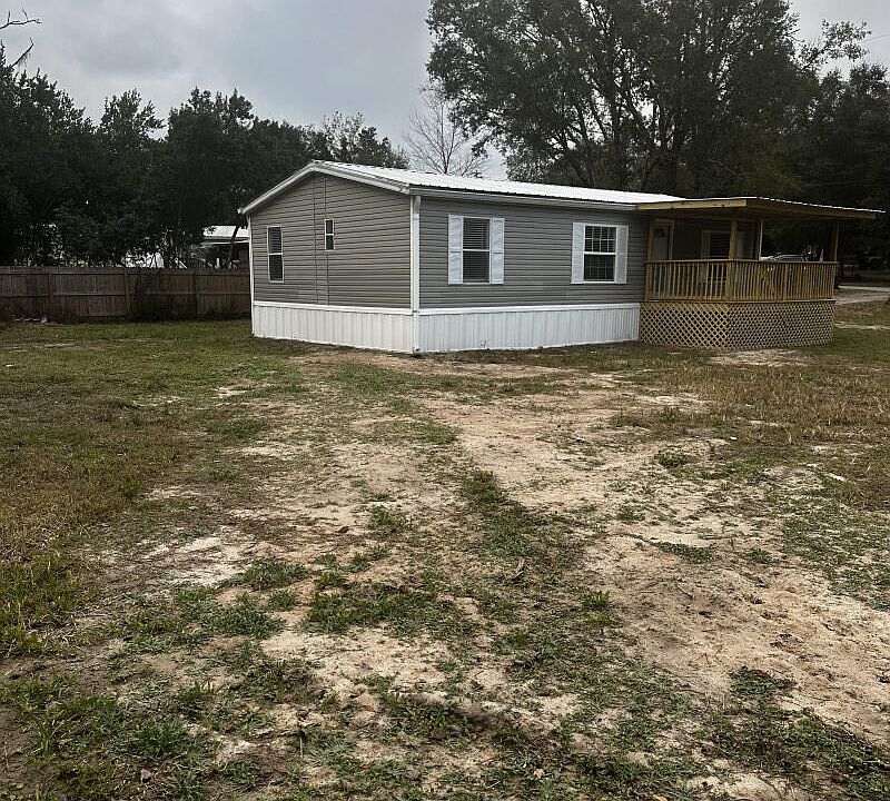 1st image of 566 DENNIS Avenue