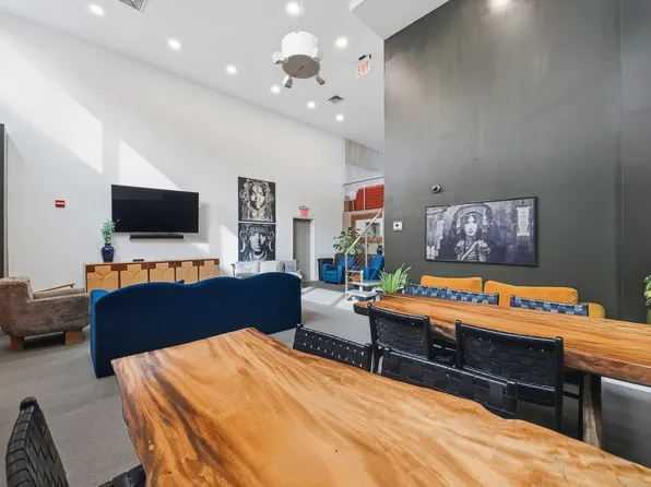 135 North 11th Street image 13 of 18