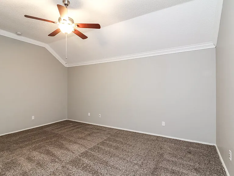 2338 Liles Ln — Photo 7