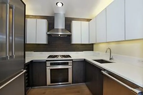 Rented by Douglas Elliman | media 22