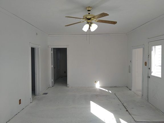 5th image of 1624 Avenue M