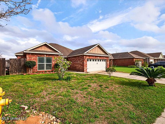 2nd image of 14910 Calcutta Dr