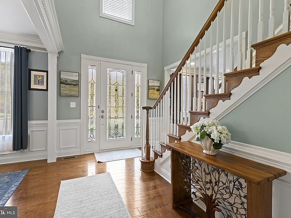 4th image of 706 Clearview Dr