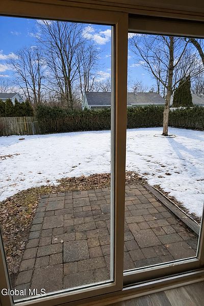 3rd image of 238 Ward Avenue