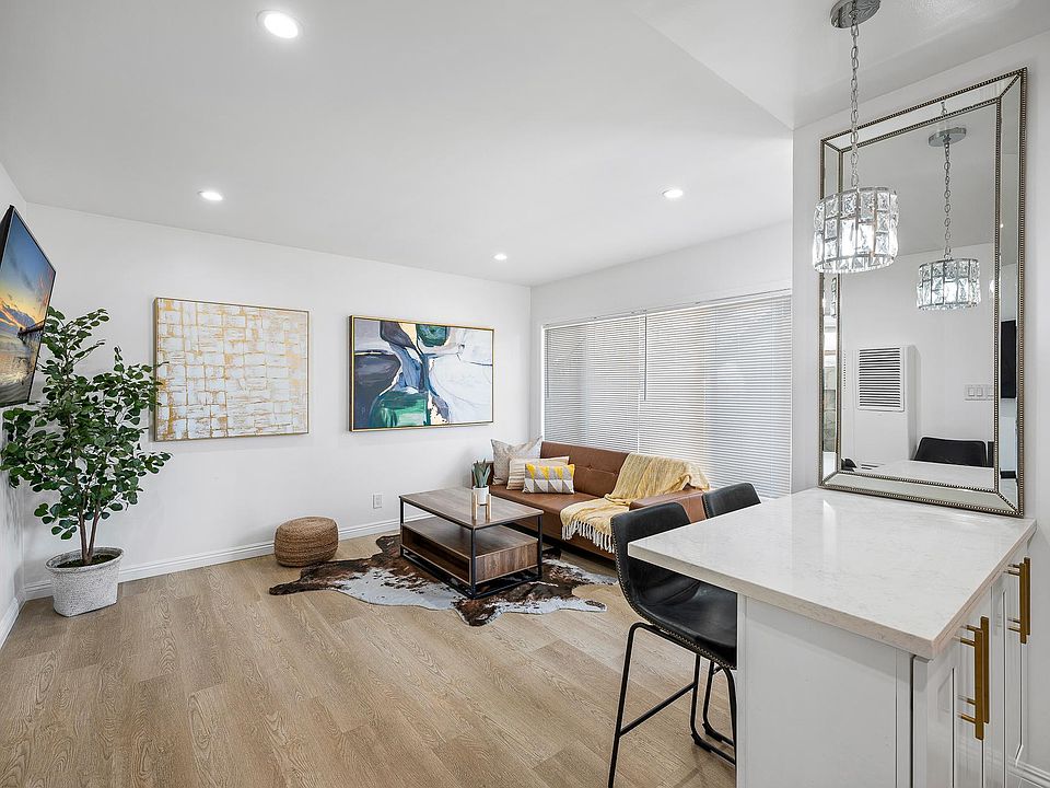 1st image of 4214 Montclair St #4