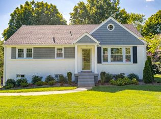 3301 Dumas Dr, Nashville, TN 37211