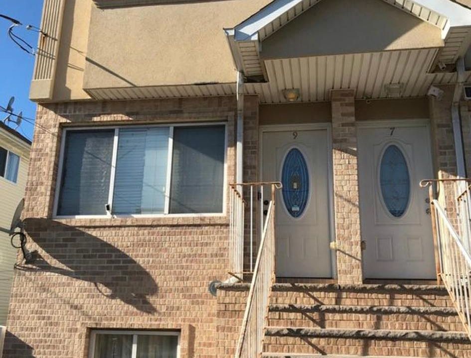 1st image of 9 Winfield Ave #3BDPH