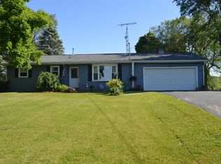 4207 Hudson Rd, Hillsdale, MI 49242