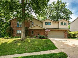 848 Spires Dr, Dubuque, IA 52001