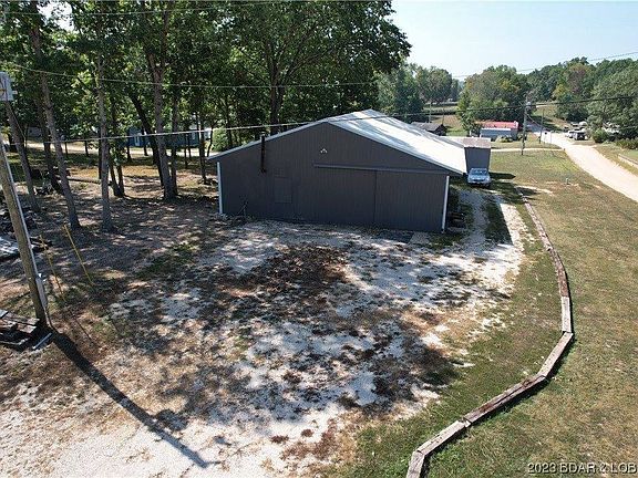 2nd image of 30055 Meadow Dr