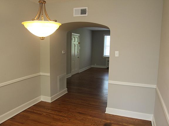 3rd image of 7750 Kingsbury Blvd APT 3N